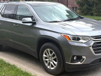 Used 2019 Chevrolet Traverse LT