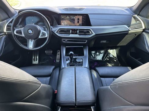 Used 2022 BMW X5 xDrive40i w/ M Sport Package image 16