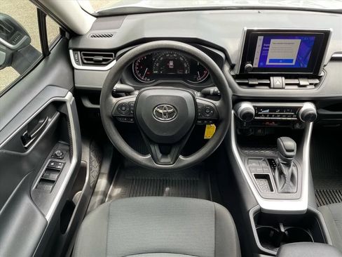 Used 2025 Toyota RAV4 LE FWD image 3