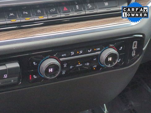 Used 2024 Chevrolet Silverado 1500 LT image 20