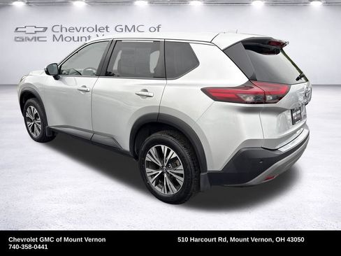 Used 2023 Nissan Rogue SV AWD/4WD image 3