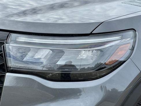 Used 2025 Ford Explorer ST-Line w/ ST-Line Street Pack image 55