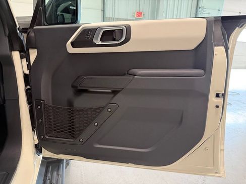 New 2026 Ford Bronco Outer Banks w/ Sasquatch Package AWD/4WD image 32