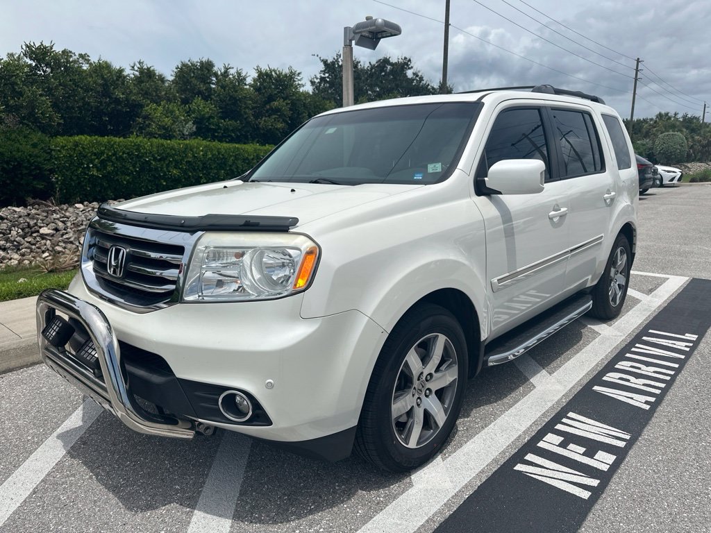 Used 2013 Honda Pilot Touring image 1