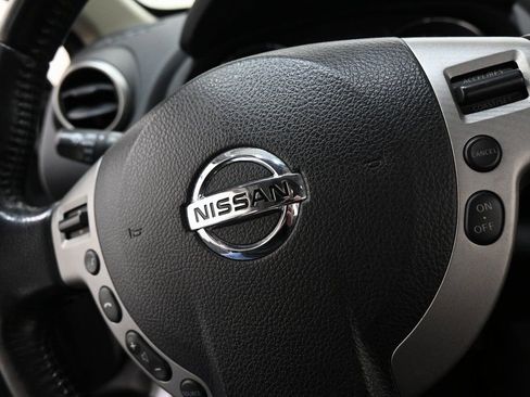 Used 2011 Nissan Rogue SV w/ SL Pkg image 26