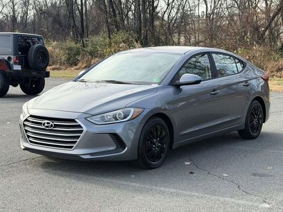 Used 2017 Hyundai Elantra SE