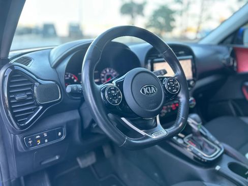 Used 2021 Kia Soul Turbo image 10