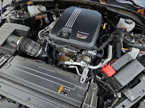 Certified 2023 Cadillac CT4 Luxury w/ Sun And Sound Package image 28