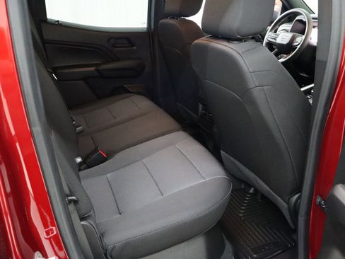 Used 2025 Chevrolet Colorado Trail Boss image 26