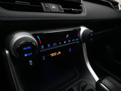 Used 2022 Toyota RAV4 XSE w/ XSE Grade Weather Package AWD/4WD image 21