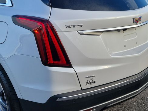 Certified 2025 Cadillac XT5 Premium Luxury image 11