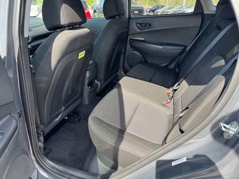 Used 2023 Hyundai Kona SEL image 14