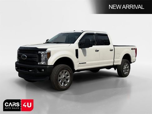 Used 2019 Ford F250 Lariat w/ Lariat Ultimate Package image 3