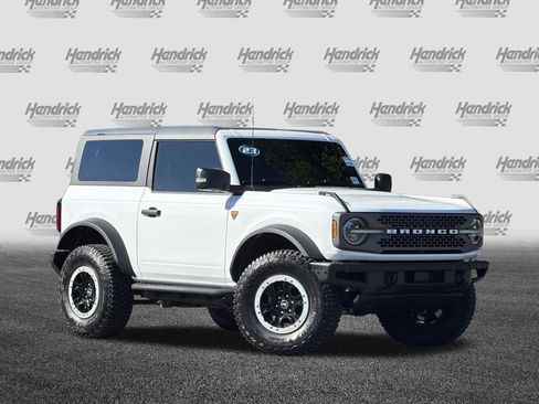 Used 2023 Ford Bronco Badlands AWD/4WD image 2