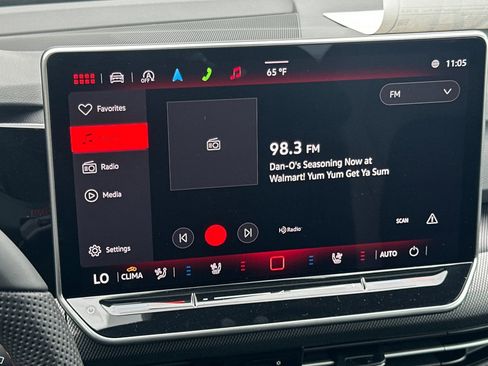 New 2025 Volkswagen GTI SE image 18