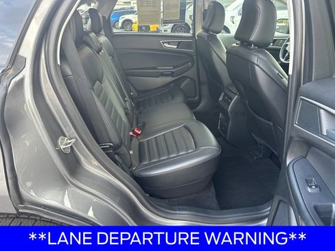 Certified 2024 Ford Edge SEL AWD/4WD image 17
