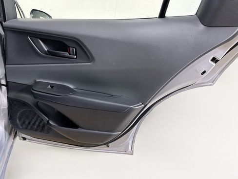 Used 2025 Toyota Prius LE image 28