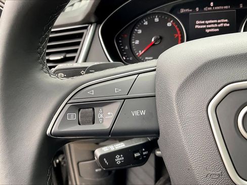 Used 2025 Audi Q5 2.0T Premium image 21