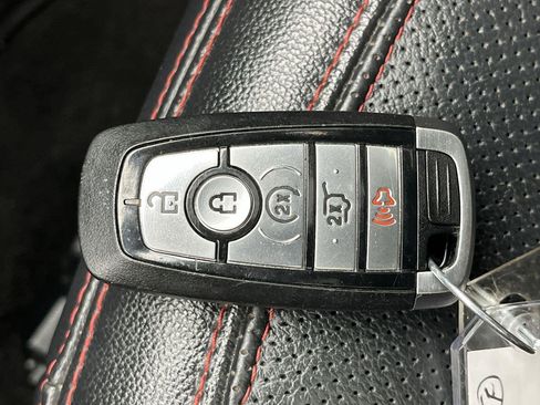 Used 2022 Ford Expedition Limited AWD/4WD image 33