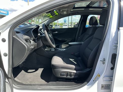 Used 2024 Chevrolet Malibu LT image 19