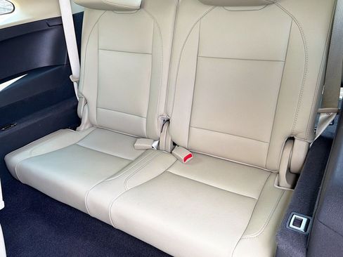 Used 2020 Acura MDX SH-AWD image 22