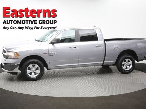 Used 2019 RAM 1500 Classic SLT AWD/4WD image 57
