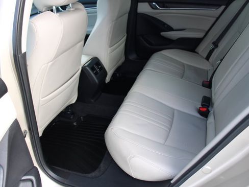 Used 2020 Honda Accord EX-L image 15