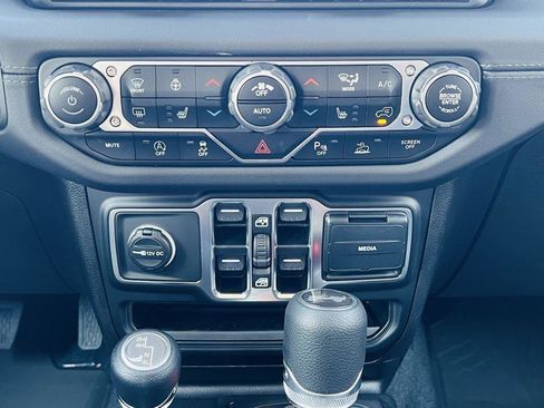 New 2024 Jeep Wrangler Sahara w/ Safety Group image 19