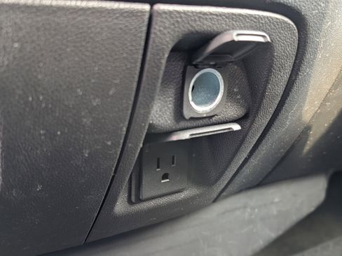 Used 2018 Chevrolet Silverado 1500 LT w/ All Star Edition image 19