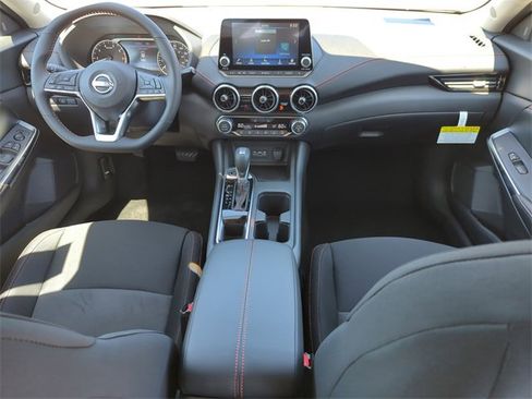 New 2025 Nissan Sentra SR image 19