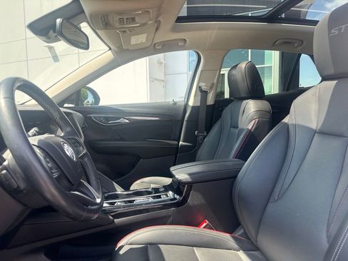 Used 2023 Buick Envision Essence w/ Sport Touring Package AWD/4WD image 17
