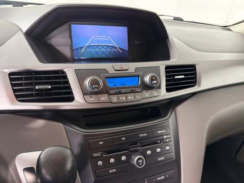 Used 2013 Honda Odyssey EX image 15