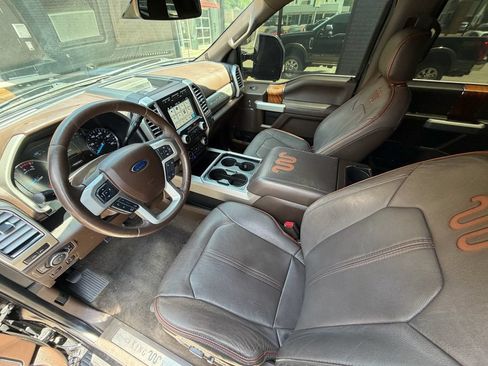 Used 2017 Ford F350 King Ranch w/ King Ranch Ultimate Package AWD/4WD image 2
