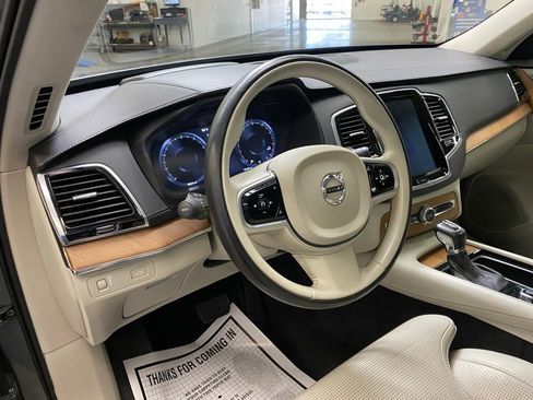 Used 2019 Volvo XC90 T6 Inscription w/ Luxury Package image 24