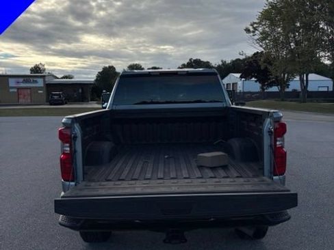 Used 2026 Chevrolet Silverado 2500 Custom w/ Custom Value Package AWD/4WD image 8