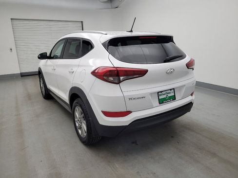 Used 2017 Hyundai Tucson SE AWD/4WD image 5