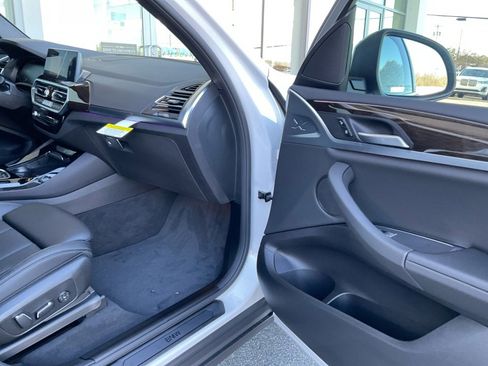 Used 2024 BMW X3 xDrive30i w/ Convenience Package AWD/4WD image 32