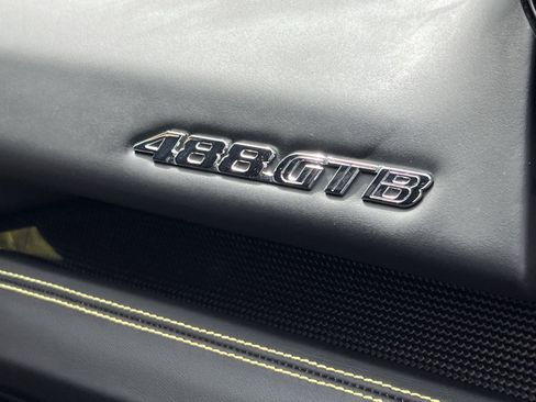 Used 2016 Ferrari 488 GTB RWD image 32