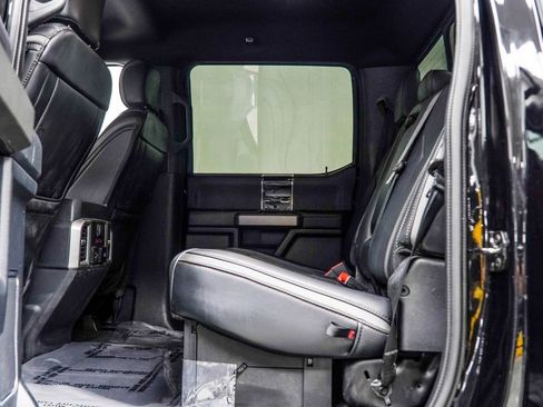 Used 2022 Ford F250 Platinum AWD/4WD image 34
