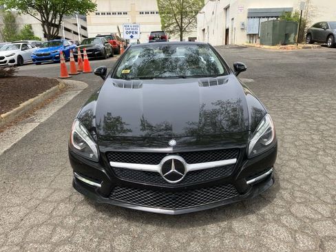 Used 2013 Mercedes-Benz SL 550 image 2