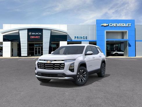 New 2026 Chevrolet Equinox LT FWD image 8