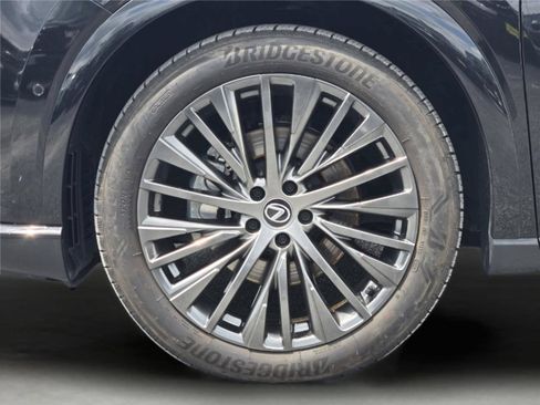 Used 2023 Lexus RX 350 FWD w/ Cold Area Package image 11