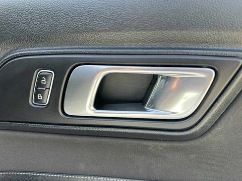 Used 2020 Ford Mustang Coupe w/ Equipment Group 101A RWD image 30