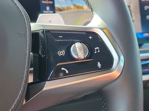 Certified 2025 BMW 740i 740i image 29