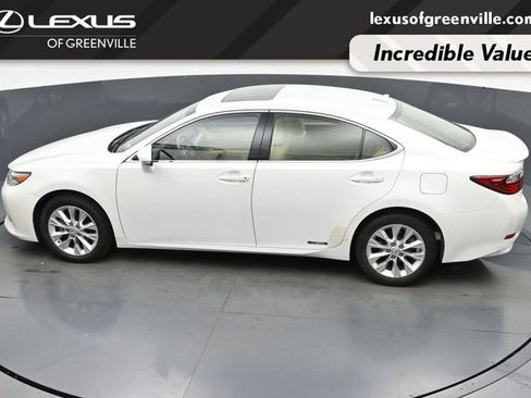 Used 2014 Lexus ES 300h w/ Luxury Package w/Bamboo Trim FWD image 48