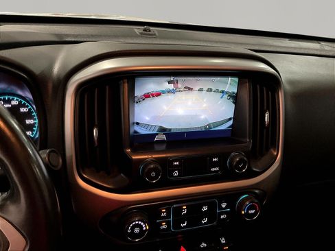 Used 2022 Chevrolet Colorado LT w/ Fleet Safety Package RWD image 14