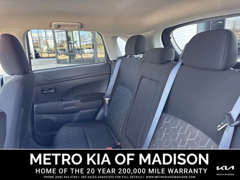 Used 2025 Mitsubishi Outlander Sport ES AWD/4WD image 26