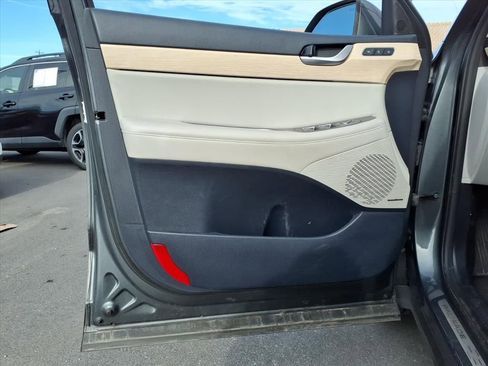 Used 2024 Hyundai Palisade Limited image 8