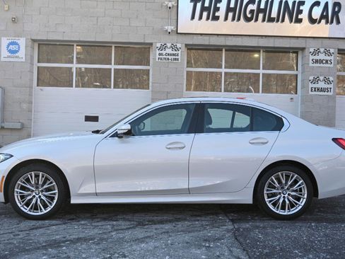 Used 2024 BMW 330i xDrive Sedan image 4