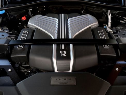 Certified 2023 Rolls-Royce Phantom Sedan RWD image 35